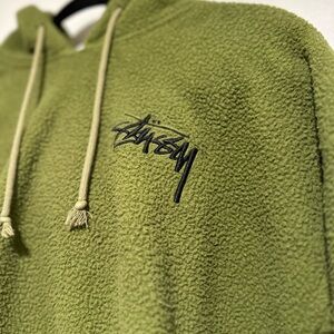 Stüssy Bronson Polar Fleece Drawstring Hoodie Sz: S olive green.Embroidered logo